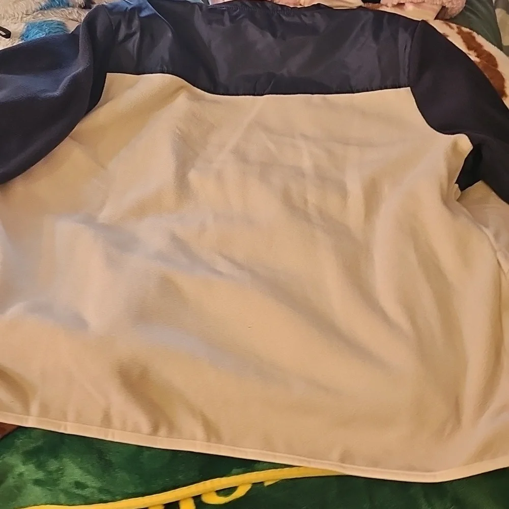 Disney Pooh Jacket NWT Size M - Picture 4 of 4